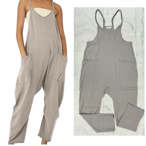 New Causal V-Neck Sleeveless Harem
Overall Jumpsuit in Light Grey - Picture 1 of 2